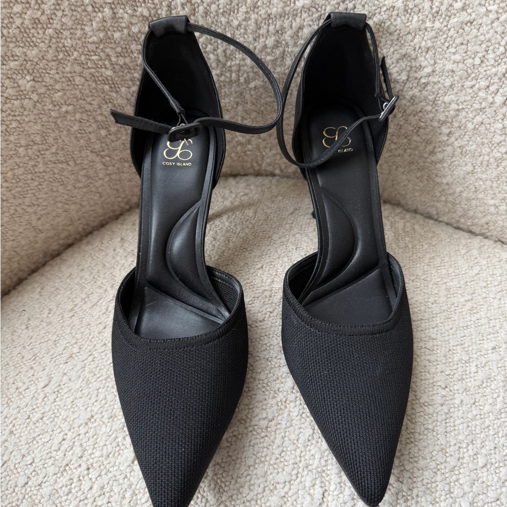 Chic Black Pointed-Toe Heels by Cosy Island